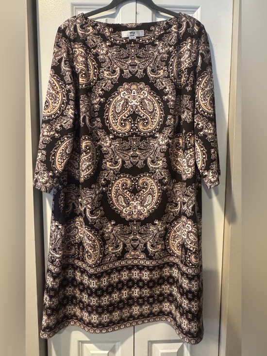 Wisp Dresses & Skirts - Wisp- Black and Cream Paisley Shift Dress